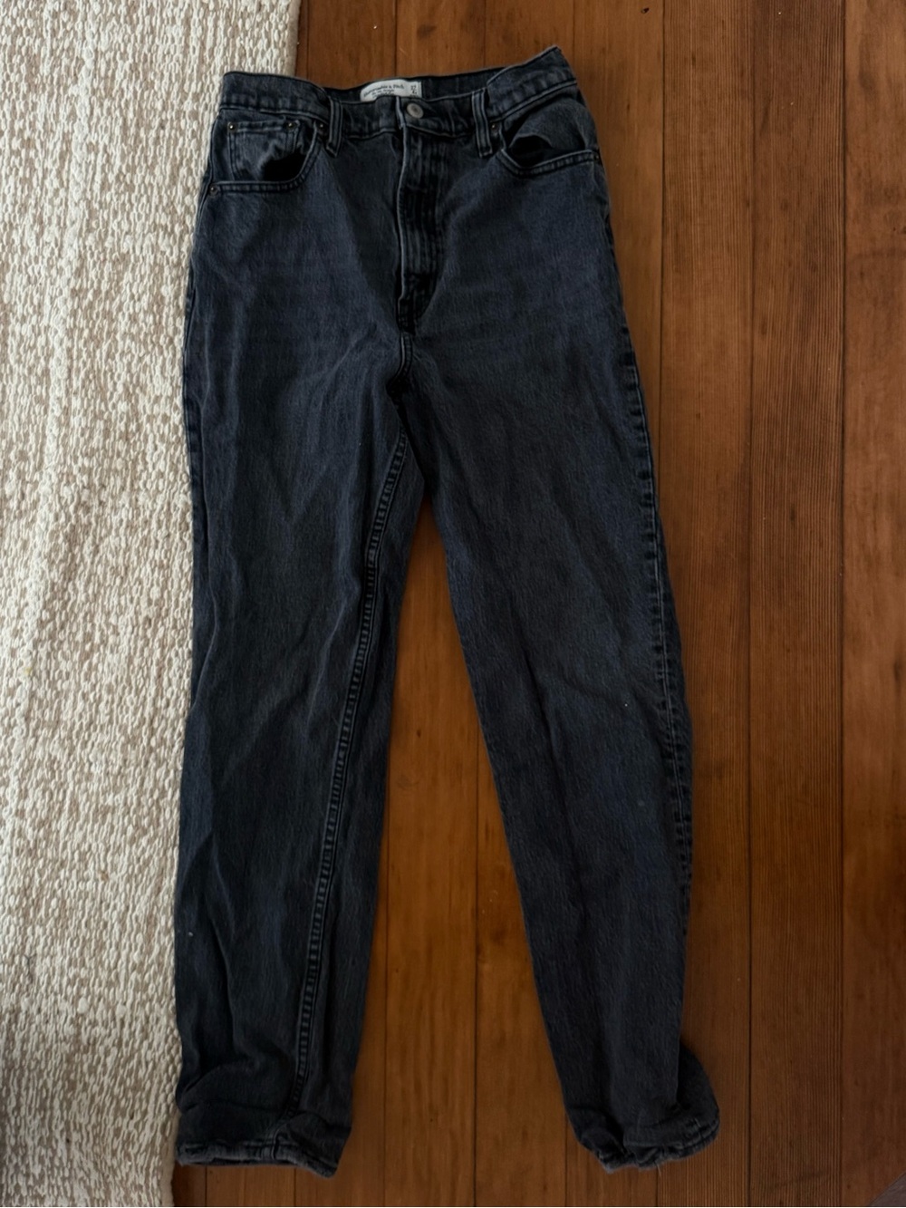 Abercrombie & Fitch 90s straight ultra high rise Black